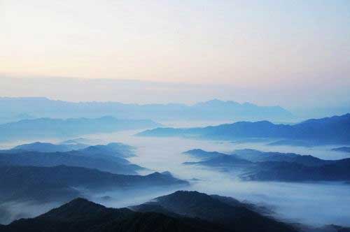 �������ɽ�ƺ�