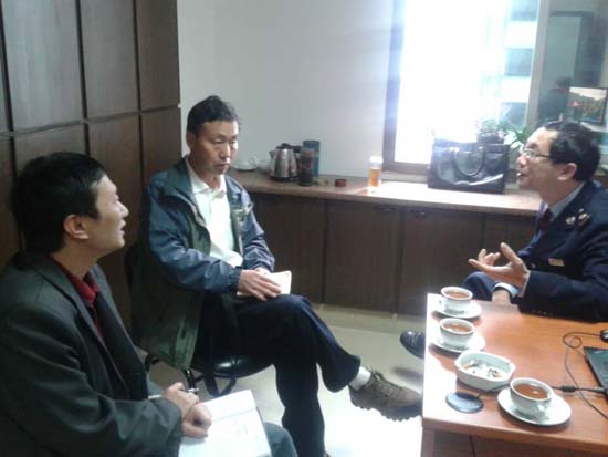 ���ĺ븱��ϯ�߷����ս���������ų������ЭίԱ