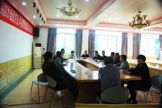 县政协提案委开展“加强餐饮消费环节监管”调研