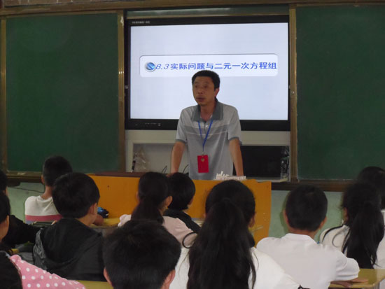 ����Э�������ίԱ��չ����ũ����������΢�ذ����